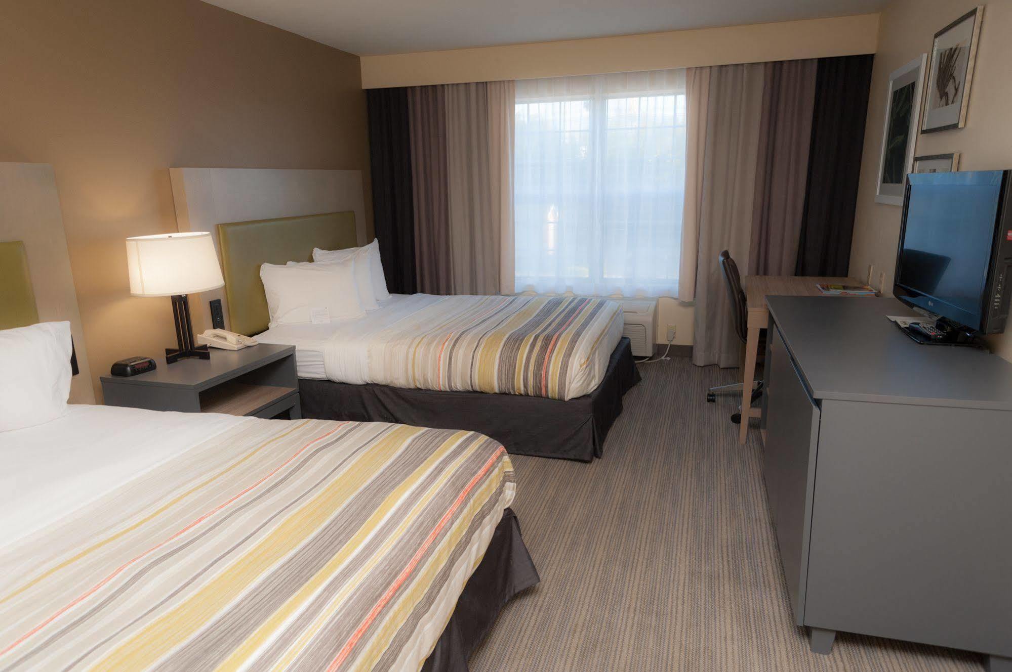 Country Inn & Suites By Radisson, Milwaukee Airport, Wi Bagian luar foto