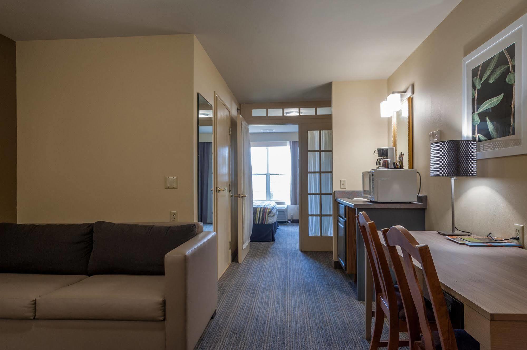 Country Inn & Suites By Radisson, Milwaukee Airport, Wi Bagian luar foto